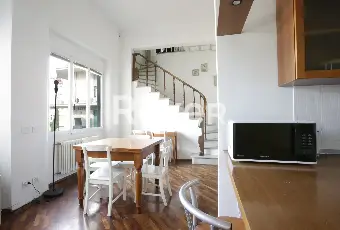 Rexer-Firenze-Ultimo-piano-di-palazzo-depoca-con-terrazza-panoramica-Altro