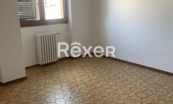 Rexer-Capriate-San-Gervasio-Luminoso-appartamento-con-box-auto-e-cantina-Altro