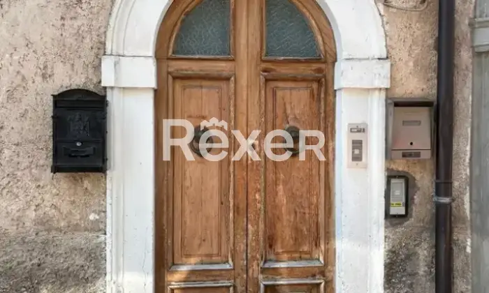 Rexer-Scanno-Casa-ristrutturata-con-cortile-privato-e-vista-panoramica-Scanno-AQ-Altro