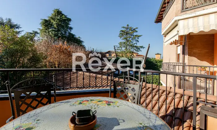 Rexer-Reggio-Emilia-Splendido-trilocale-con-terrazzino-e-box-auto-Altro