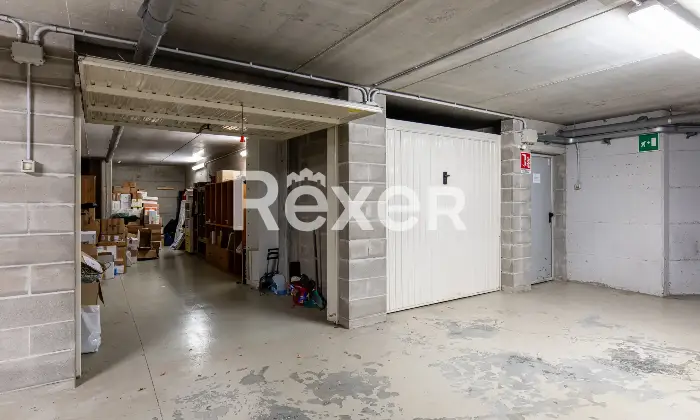 Rexer-Reggio-Emilia-Splendido-trilocale-con-terrazzino-e-box-auto-Altro