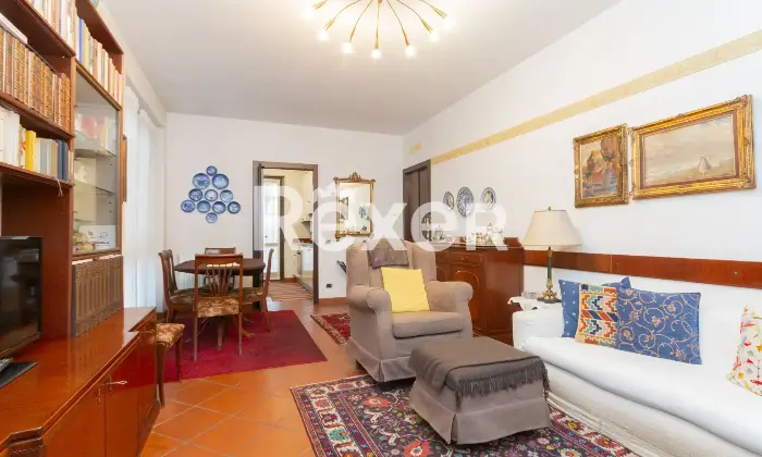 Rexer-Merate-Appartamento-al-piano-terra-con-giardino-taverna-e-box-auto-Altro