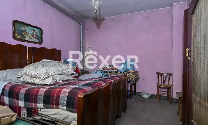 Rexer-Caravaggio-Casa-indipendente-su-piu-livelli-Altro