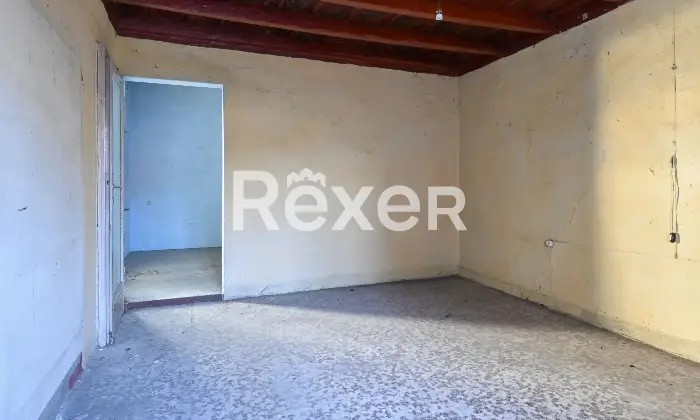 Rexer-Caravaggio-Casa-indipendente-su-piu-livelli-Altro