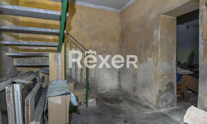 Rexer-Caravaggio-Casa-indipendente-su-piu-livelli-Altro