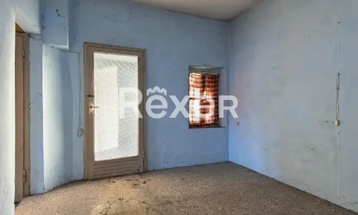 Rexer-Caravaggio-Casa-indipendente-su-piu-livelli-Altro