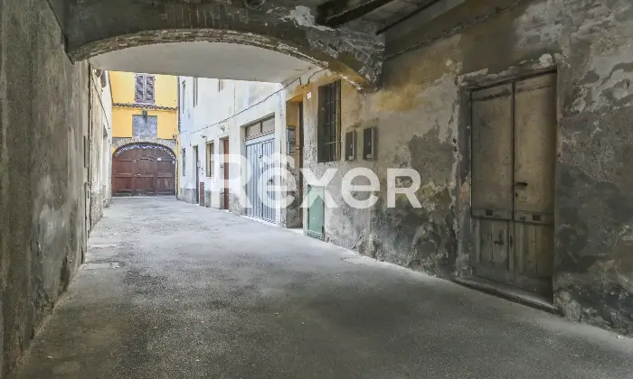 Rexer-Caravaggio-Casa-indipendente-su-piu-livelli-Altro