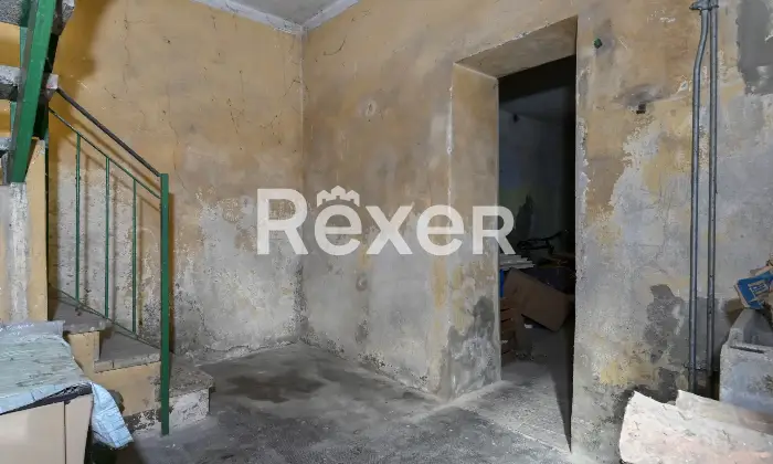 Rexer-Caravaggio-Casa-indipendente-su-piu-livelli-Altro