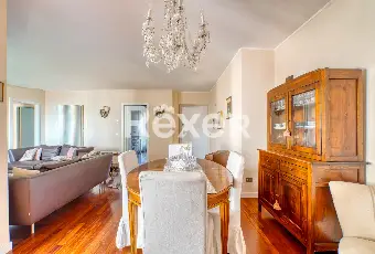 Rexer-Perugia-Ampio-e-luminoso-appartamento-con-garage-Altro