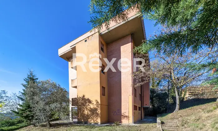 Rexer-Perugia-Ampio-e-luminoso-appartamento-con-garage-Altro