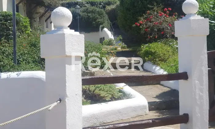 Rexer-Stintino-Villa-indipendente-con-giardino-allinterno-del-Country-Village-Localit-Punta-Su-Torrione-Altro