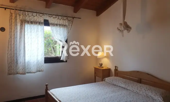 Rexer-Stintino-Villa-indipendente-con-giardino-allinterno-del-Country-Village-Localit-Punta-Su-Torrione-Altro