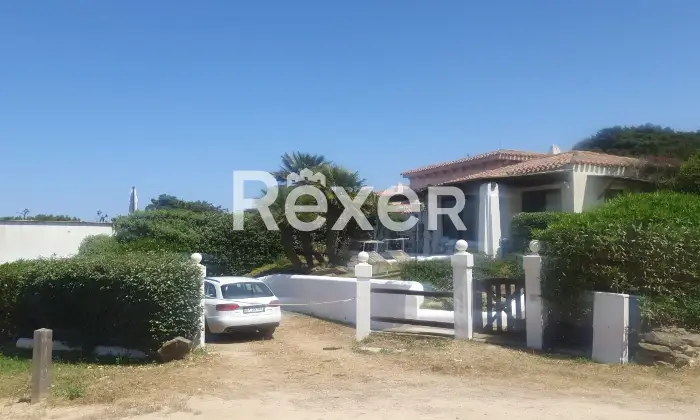 Rexer-Stintino-Villa-indipendente-con-giardino-allinterno-del-Country-Village-Localit-Punta-Su-Torrione-Altro