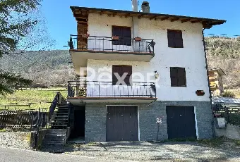 Rexer-ChallandSaintAnselme-Villetta-bifamiliare-in-vendita-in-Frazione-Quincod-Terrazzo