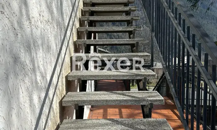 Rexer-ChallandSaintAnselme-Villetta-bifamiliare-in-vendita-in-Frazione-Quincod-Giardino