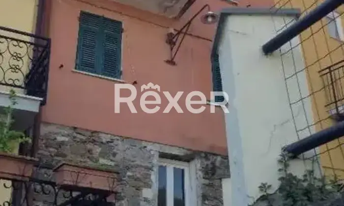 Rexer-Biassa-Nel-cuore-del-borgo-medievale-di-Biassa-La-Spezia-Altro