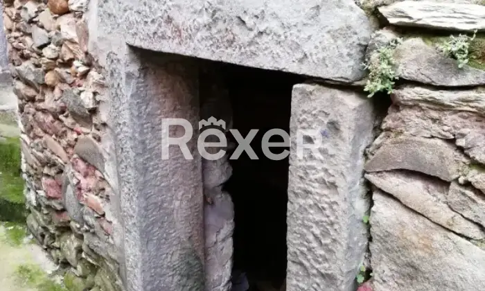 Rexer-Biassa-Nel-cuore-del-borgo-medievale-di-Biassa-La-Spezia-Altro