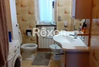Rexer-Ceriale-Bitrilocale-in-complesso-residenziale-con-piscina-Bagno
