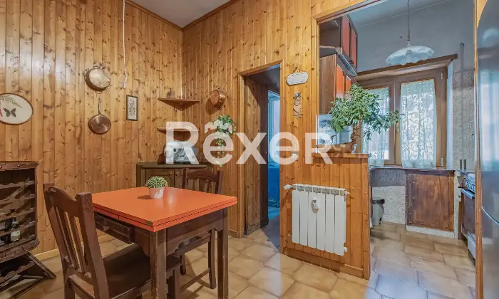 Rexer-Roma-Luminoso-e-silenzioso-appartamento-con-cantina-Altro