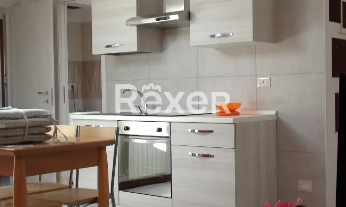 Rexer-LAquila-Coppito-Appartamento-duplex-ristrutturato-con-ingressi-indipendenti-Cucina