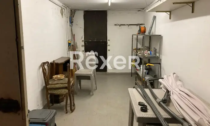 Rexer-Travo-Accogliente-villetta-a-schiera-con-giardino-box-auto-e-ampia-taverna-Ottima-posizione-centrale-Altro