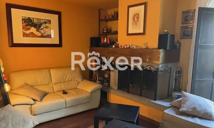 Rexer-Rocca-Pia-Quadrilocale-in-vendita-Altro