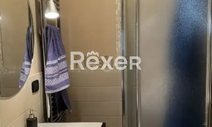 Rexer-Rocca-Pia-Quadrilocale-in-vendita-Altro