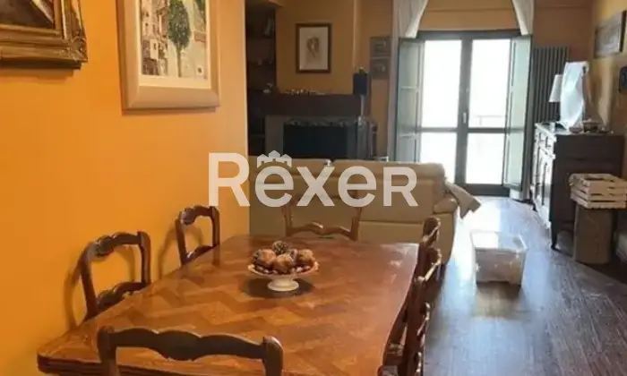 Rexer-Rocca-Pia-Quadrilocale-in-vendita-Altro