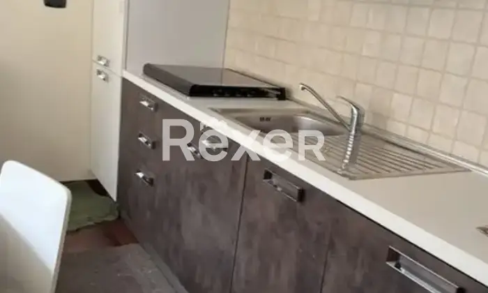 Rexer-Rocca-Pia-Quadrilocale-in-vendita-Altro