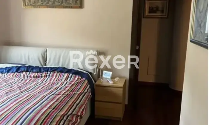 Rexer-Rocca-Pia-Quadrilocale-in-vendita-Altro