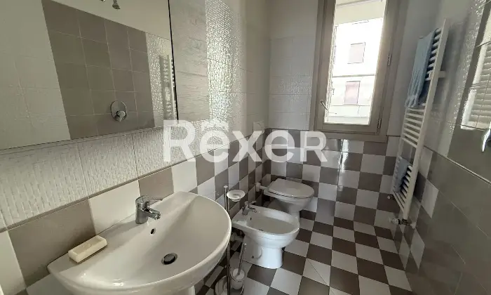 Rexer-Prato-Trilocale-con-doppi-servizi-e-doppia-esposizione-Altro