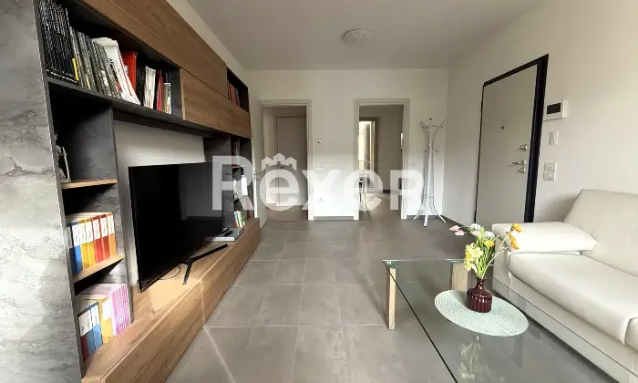 Rexer-Prato-Trilocale-con-doppi-servizi-e-doppia-esposizione-Altro