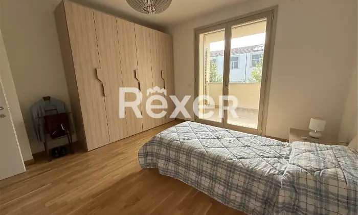 Rexer-Prato-Trilocale-con-doppi-servizi-e-doppia-esposizione-Altro