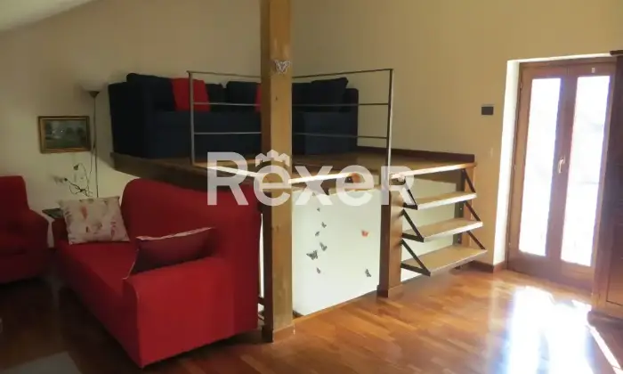 Rexer-Pescasseroli-Elegante-mansarda-arredata-in-Via-Benedetto-Croce-IV-Traversa-Pescasseroli-Altro