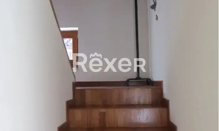 Rexer-Pescasseroli-Elegante-mansarda-arredata-in-Via-Benedetto-Croce-IV-Traversa-Pescasseroli-Altro