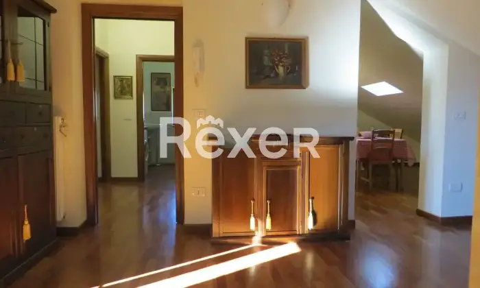 Rexer-Pescasseroli-Elegante-mansarda-arredata-in-Via-Benedetto-Croce-IV-Traversa-Pescasseroli-Altro