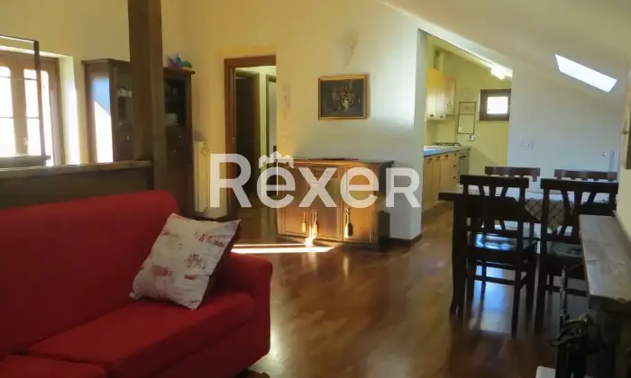 Rexer-Pescasseroli-Elegante-mansarda-arredata-in-Via-Benedetto-Croce-IV-Traversa-Pescasseroli-Altro