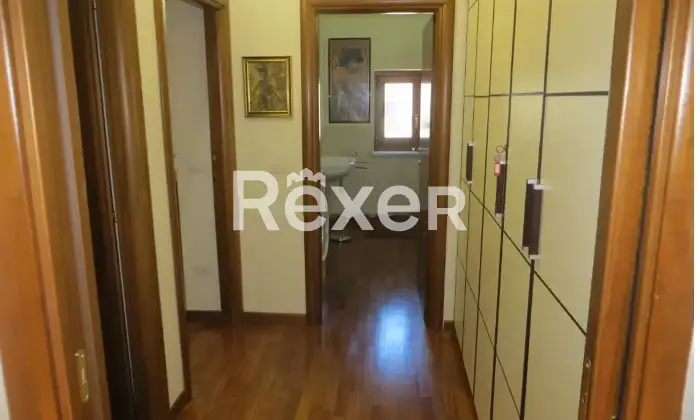 Rexer-Pescasseroli-Elegante-mansarda-arredata-in-Via-Benedetto-Croce-IV-Traversa-Pescasseroli-Altro