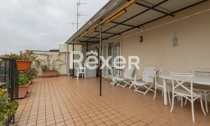 Rexer-Monza-Nuda-propriet-Trilocale-ultimo-piano-con-terrazzo-Altro