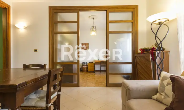 Rexer-Grugliasco-Ampio-pentalocale-con-tripla-esposizione-Altro