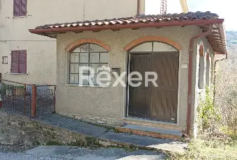 Rexer-Badia-Tedalda-Porzione-di-bifamiliare-con-vista-sul-fiume-Marecchia-e-mq-circa-di-bosco-Localit-Cantoni-Badia-Tedalda-Altro