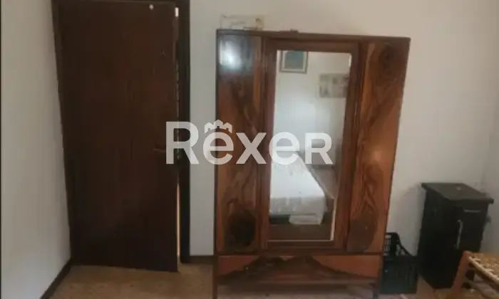 Rexer-Badia-Tedalda-Porzione-di-bifamiliare-con-vista-sul-fiume-Marecchia-e-mq-circa-di-bosco-Localit-Cantoni-Badia-Tedalda-Altro