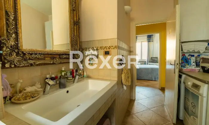 Rexer-Bologna-San-Donato-Appartamento-con-balcone-e-cantina-Altro