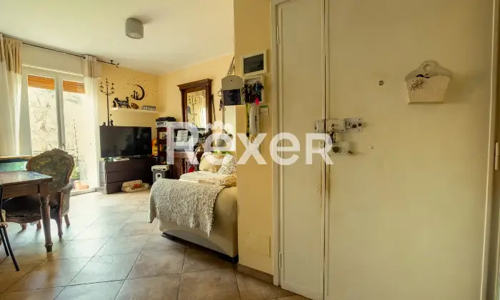 Rexer-Bologna-San-Donato-Appartamento-con-balcone-e-cantina-Altro