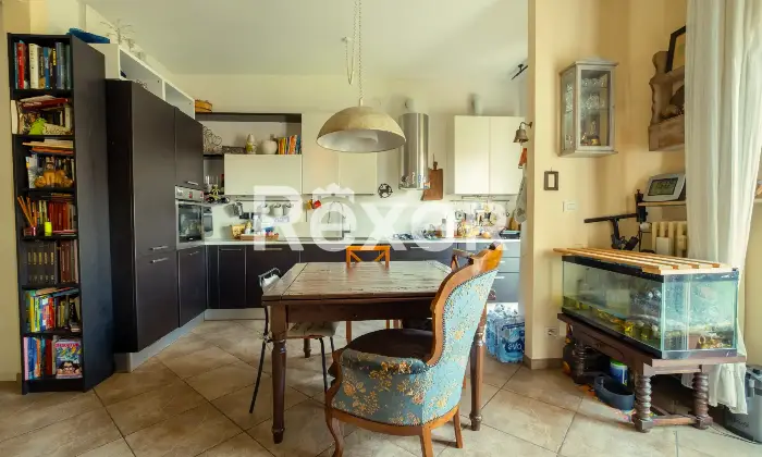 Rexer-Bologna-San-Donato-Appartamento-con-balcone-e-cantina-Altro