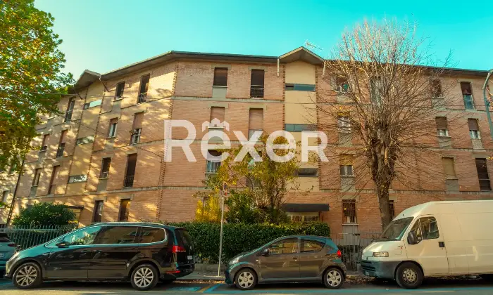 Rexer-Bologna-San-Donato-Appartamento-con-balcone-e-cantina-Altro