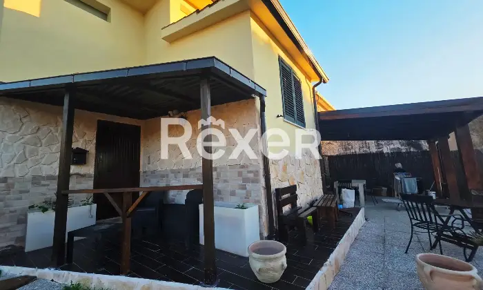 Rexer-Cervaro-Casale-Rustico-in-Campagna-Ampi-Spazi-Giardino