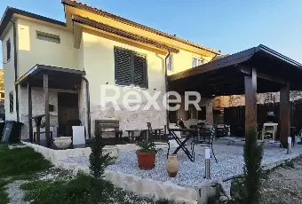 Rexer-Cervaro-Casale-Rustico-in-Campagna-Ampi-Spazi-Terrazzo
