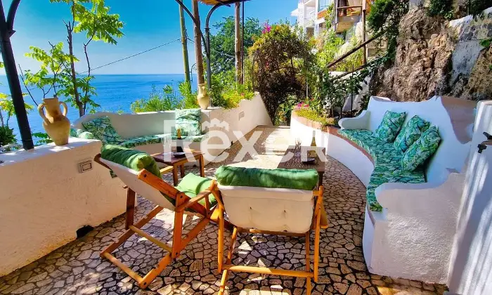 Rexer-Amalfi-Villa-affacciata-sul-mare-di-Amalfi-Altro