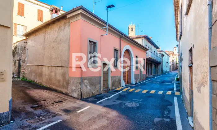 Rexer-Adro-Quadrilocale-ristrutturato-in-Palazzo-Storico-Altro